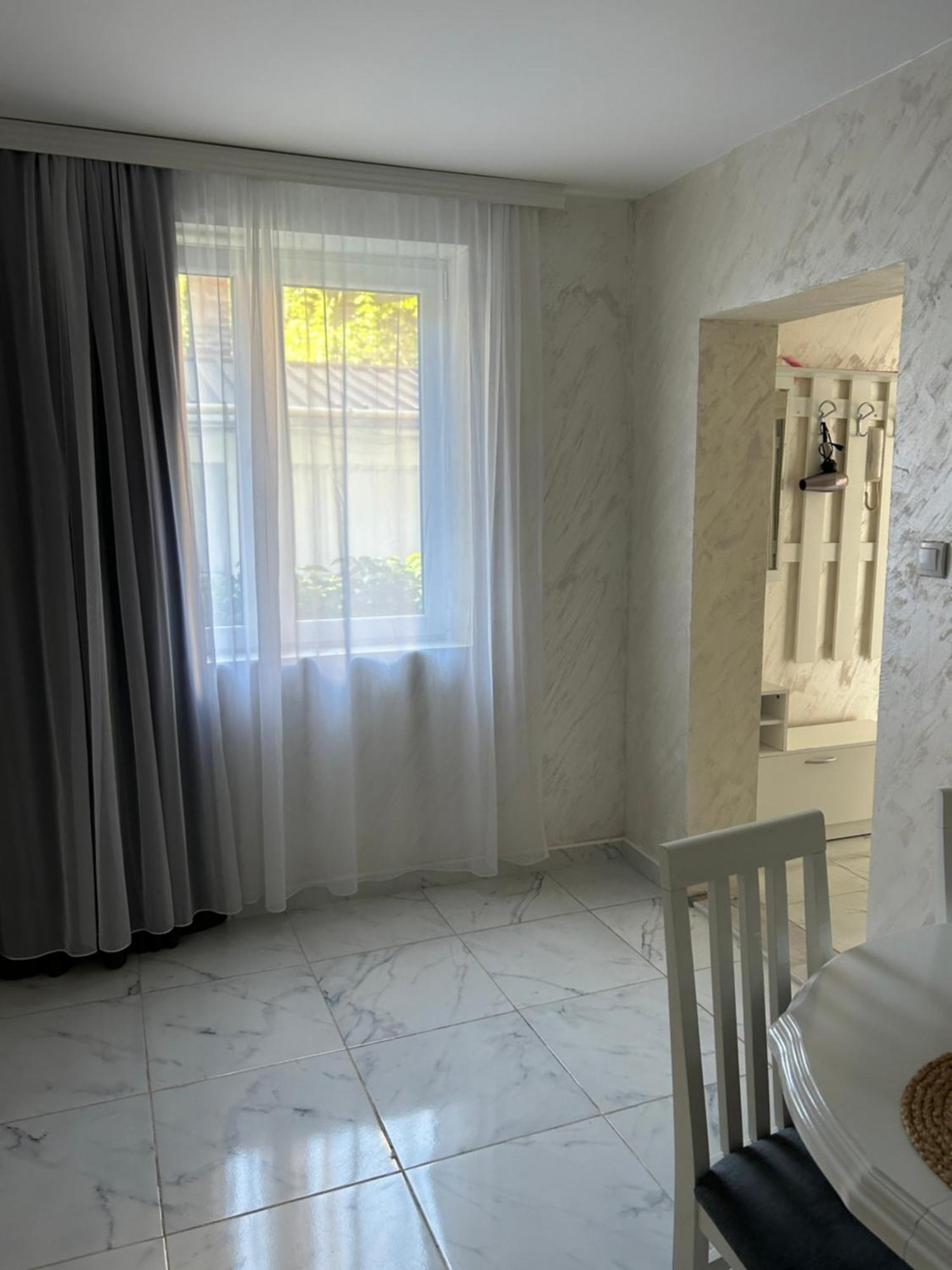 Sweet White In City Belgrade Luaran gambar